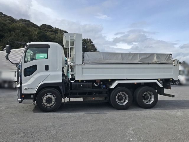 Isuzu GIGA 2019-03 184387-7