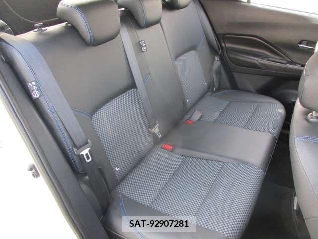 Nissan KICKS 2022-11 274071-14