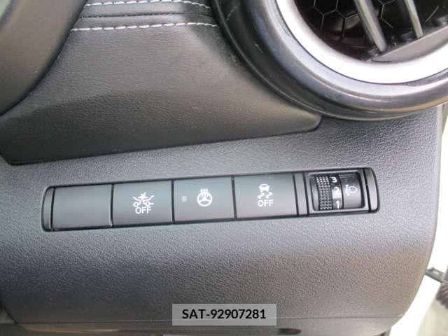 Nissan KICKS 2022-11 274071-11
