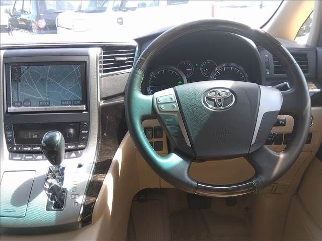 Toyota VELLFIRE 2012-07 7070-1