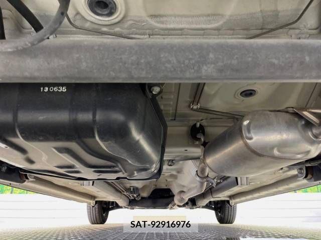 Suzuki ALTO 2013-06 381373-18