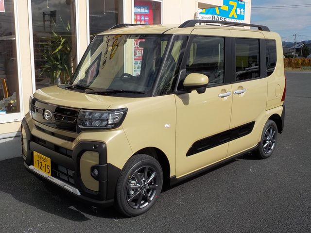 Daihatsu TANTO 2022-10 3651-3