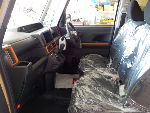 Daihatsu TANTO 2022-10 3651-11