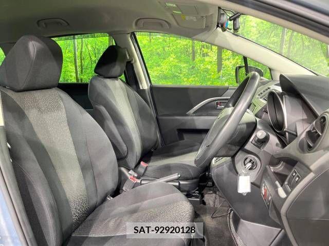 Mazda PREMACY 2011-08 325421-8