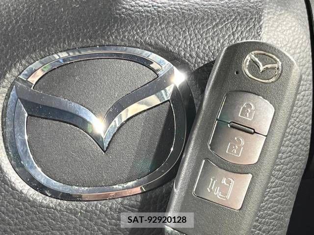 Mazda PREMACY 2011-08 325421-6