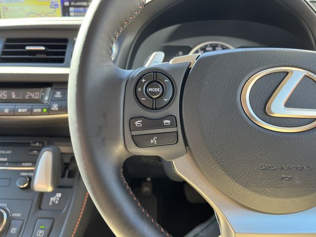 Lexus CT 2019-07 193708-16