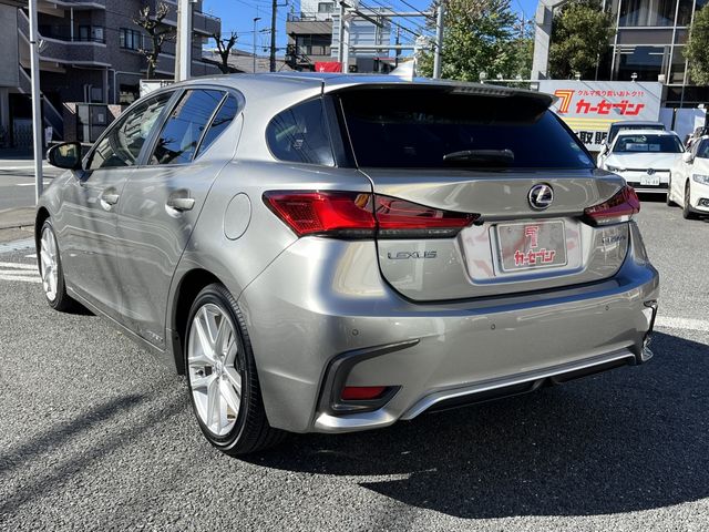 Lexus CT 2019-07 193708-5