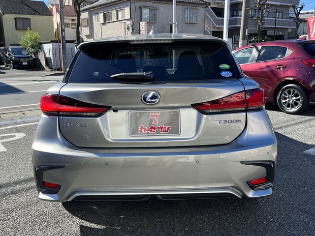 Lexus CT 2019-07 193708-4