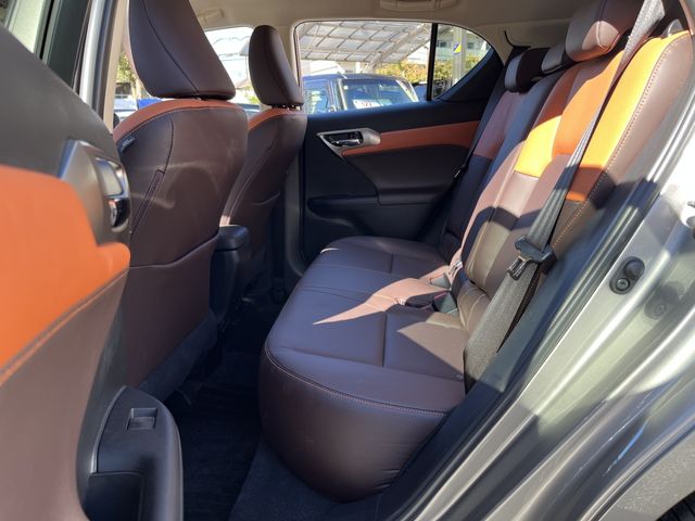 Lexus CT 2019-07 193708-14