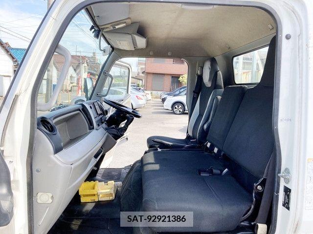 Mitsubishi CANTER 2017-07 347434-20