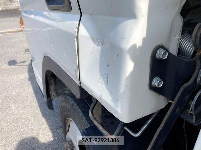 Mitsubishi CANTER 2017-07 347434-13