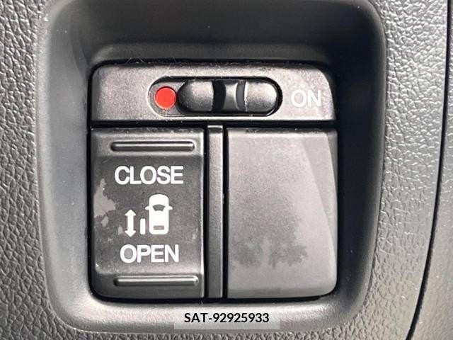 Honda N BOX CUSTOM 2016-03 280004-4