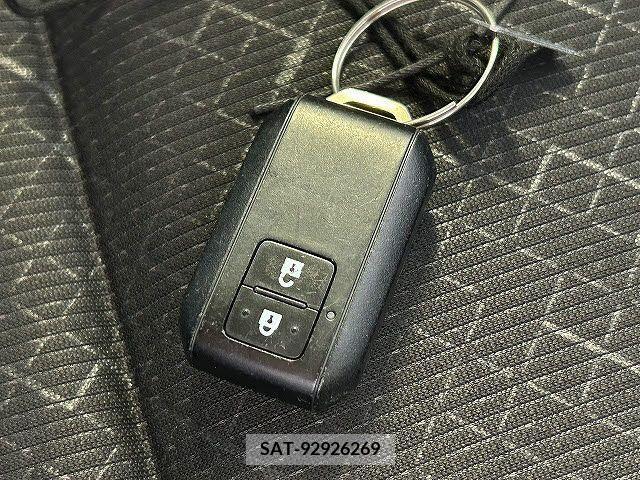 Suzuki WAGON R 2019-09 311922-11