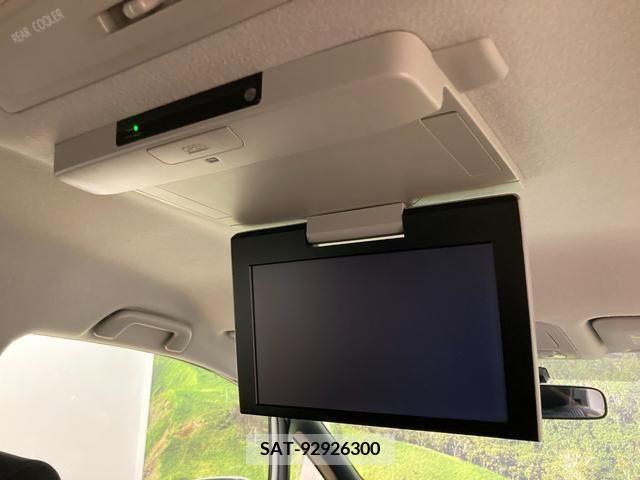 Toyota VOXY 2014-11 370447-4