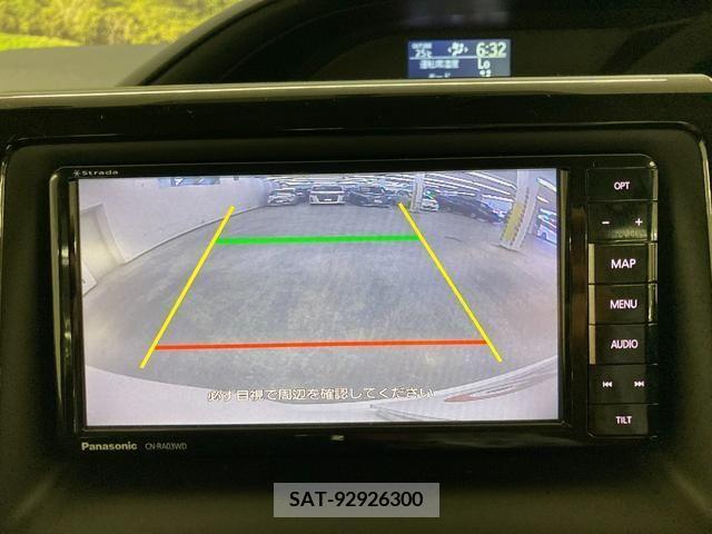 Toyota VOXY 2014-11 370447-3