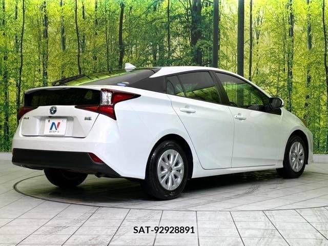 Toyota PRIUS 2021-03 209874-17