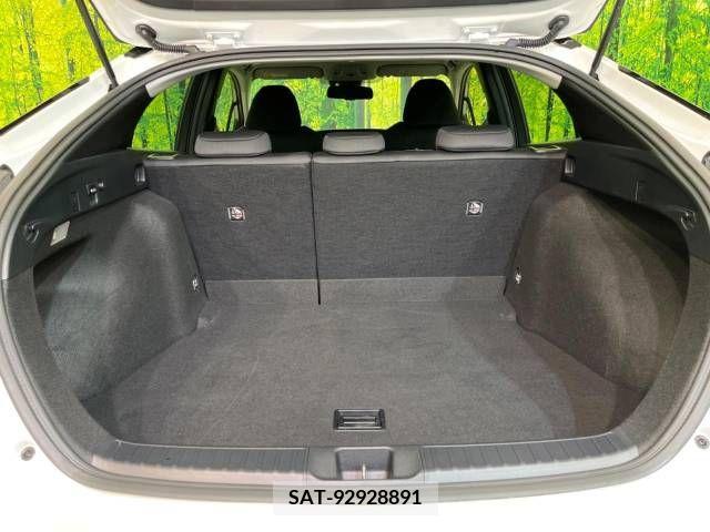 Toyota PRIUS 2021-03 209874-10