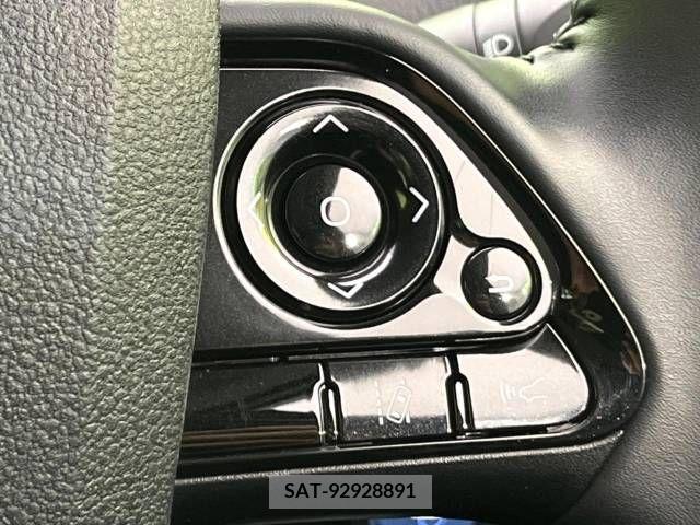 Toyota PRIUS 2021-03 209874-6