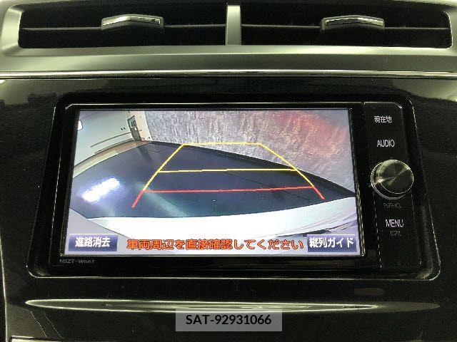 Toyota PRIUS ALPHA 2017-10 322185-5