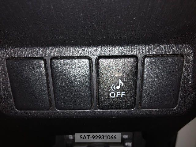 Toyota PRIUS ALPHA 2017-10 322185-16