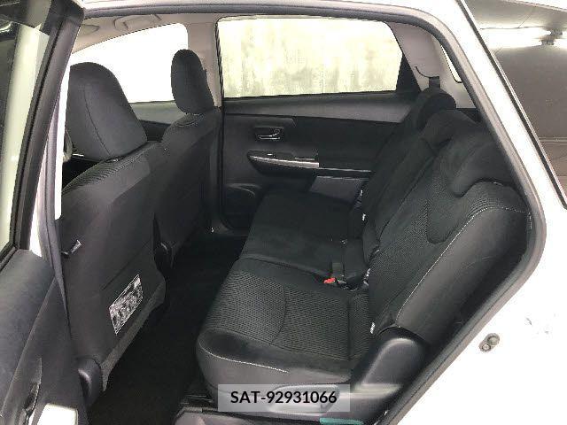 Toyota PRIUS ALPHA 2017-10 322185-18