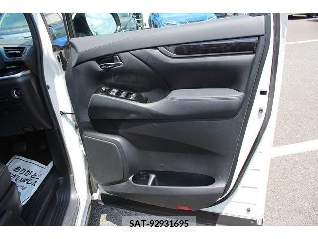 Toyota ALPHARD 2020-06 348542-13