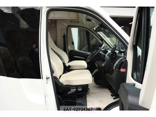Fiat DUCATO VAN 2021-04 215054-12