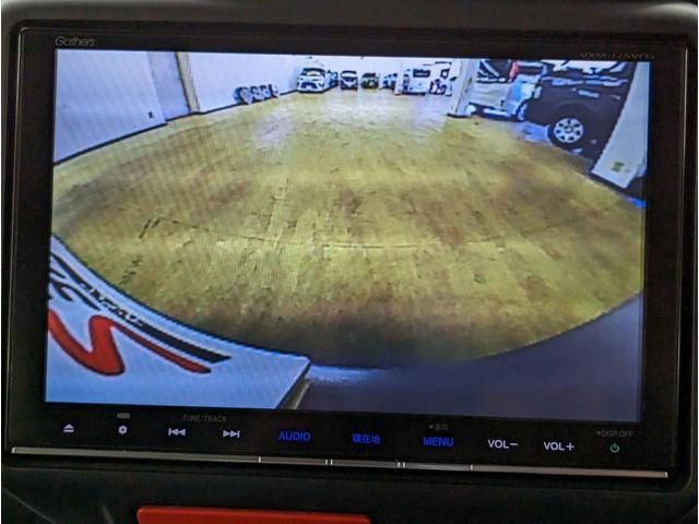 Honda N BOX 2017-01 184674-3