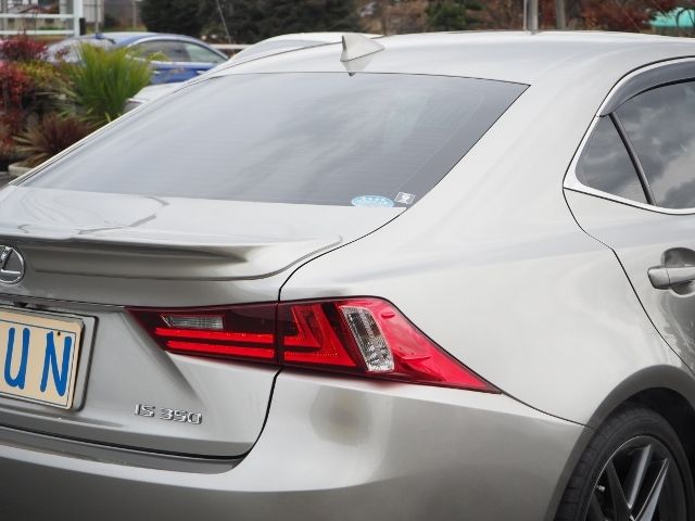 Lexus IS 2014-01 154-29