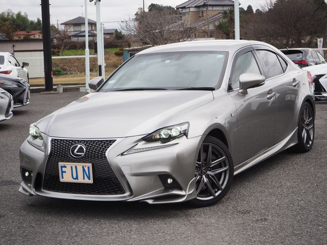 Lexus IS 2014-01 154-0