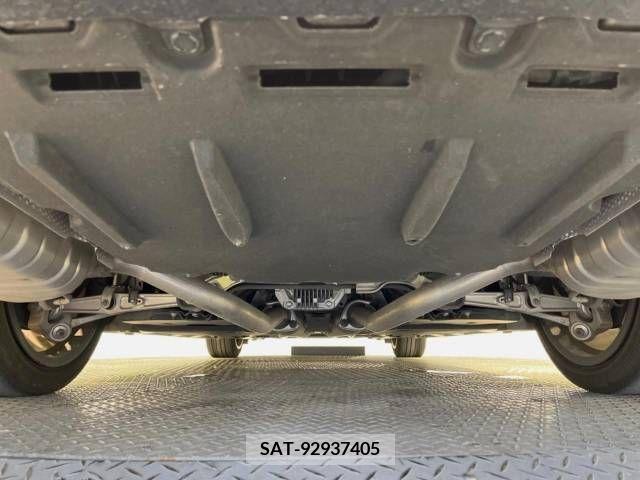 Lexus LS 2017-11 275796-19