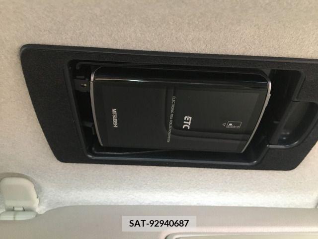 Mazda PREMACY 2011-12 326767-7