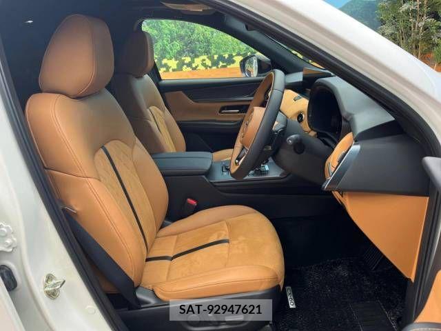 Mazda CX-60 2023-03 266125-8