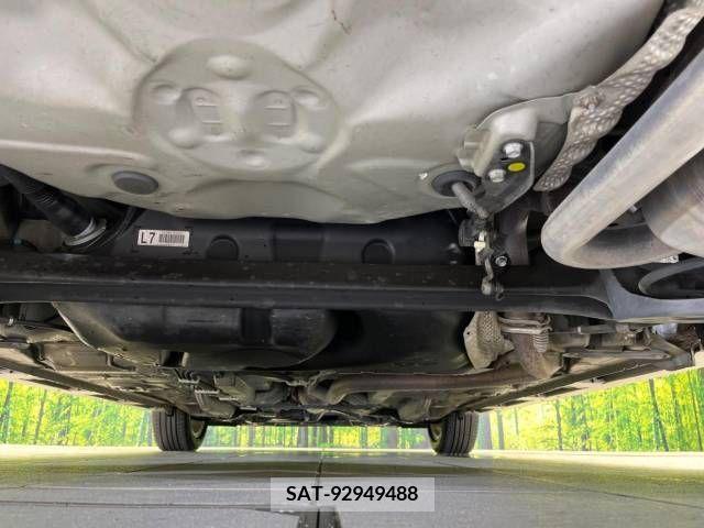 Toyota RACTIS 2013-05 313639-19