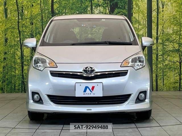 Toyota RACTIS 2013-05 313639-14