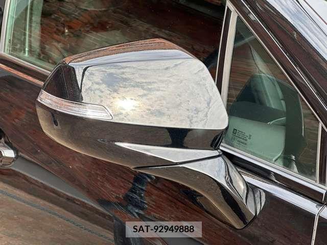 Cadillac XT5 2022-09 337451-14