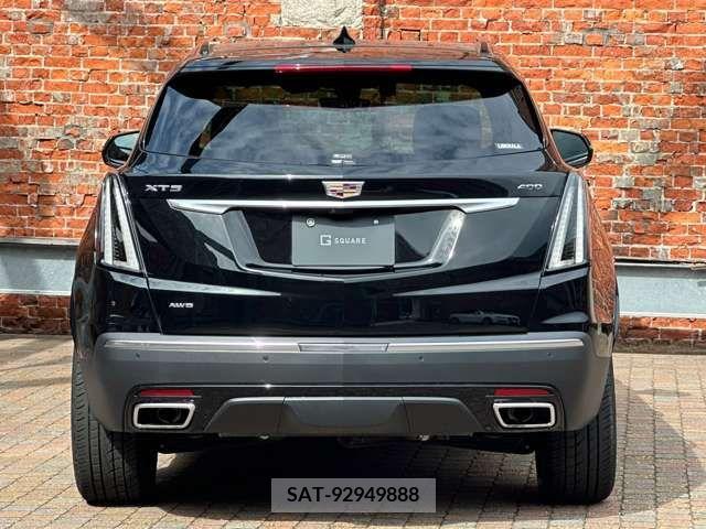 Cadillac XT5 2022-09 337451-3