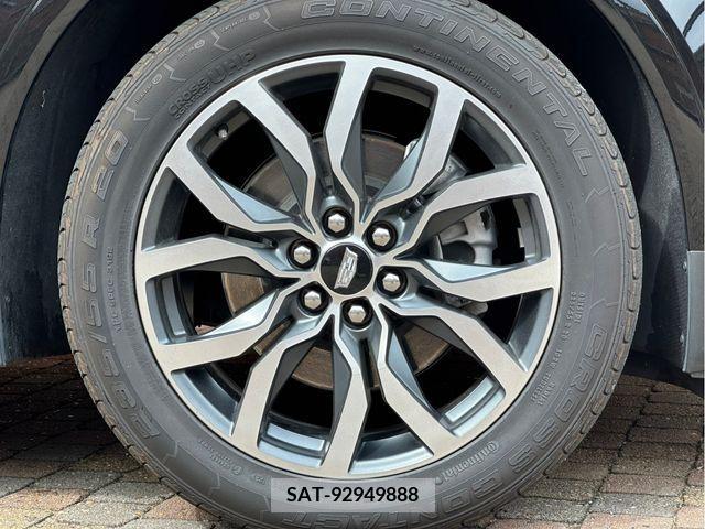 Cadillac XT5 2022-09 337451-28