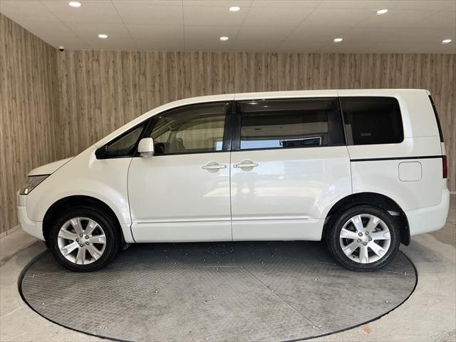 Mitsubishi DELICA D5 2018-09 18216-7