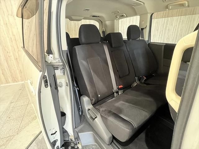 Mitsubishi DELICA D5 2018-09 18216-18