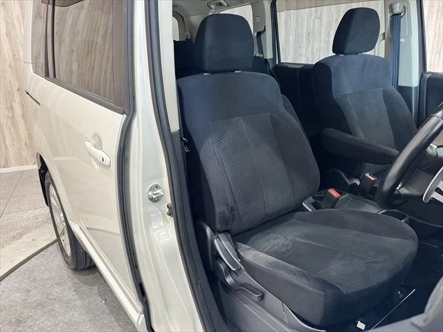 Mitsubishi DELICA D5 2018-09 18216-17