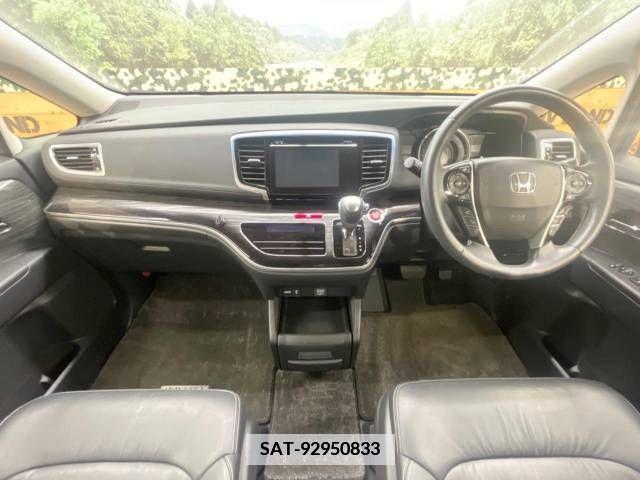 Honda ODYSSEY 2017-06 335013-1