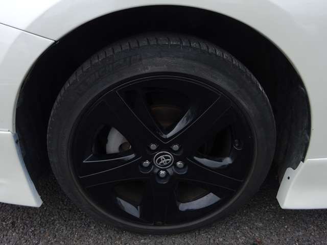 Toyota PRIUS 2019-04 12989-11