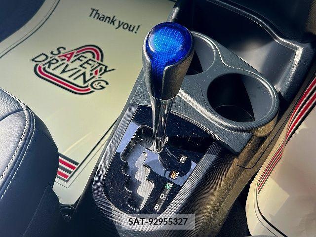 Toyota AQUA 2017-03 292171-19