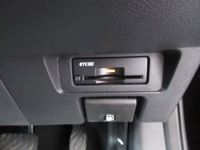 Nissan NOTE 2021-05 1027-24