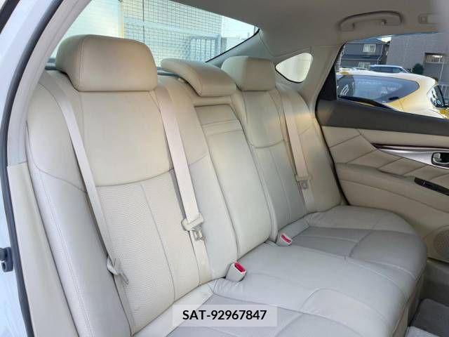 Nissan FUGA 2015-05 220520-9
