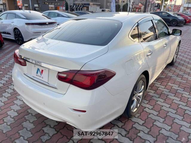 Nissan FUGA 2015-05 220520-17