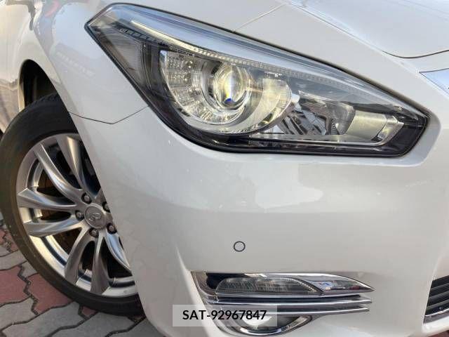 Nissan FUGA 2015-05 220520-12