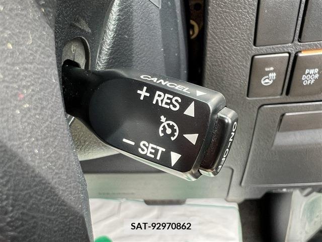 Toyota VELLFIRE 2016-03 203889-13