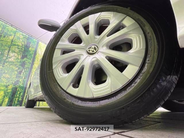 Toyota PRIUS 2019-08 221694-13